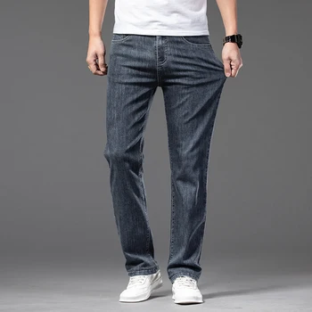Tmavo šedé pánske džínsy trend rovnou nôh módne bežné strečové nohavice